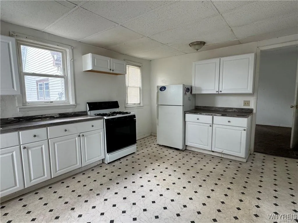 937 Niagara Street, Buffalo, New York 14213, Buffalo, New York 14213, 5 Bedrooms Bedrooms, ,Multi Family,Closed,937 Niagara Street, Buffalo, New York 14213,0,B1589500