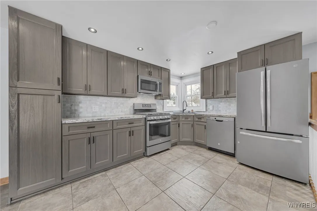 5055 Richmond Avenue, Hamburg, New York 14219, Hamburg, New York 14219, 3 Bedrooms Bedrooms, 6 Rooms Rooms,1 BathroomBathrooms,Residential,Closed,5055 Richmond Avenue, Hamburg, New York 14219,0,B1589612