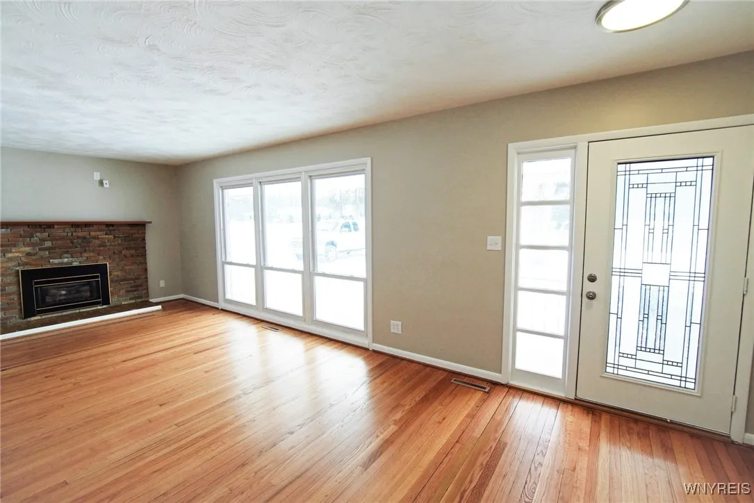 7408 Michael Road, Orchard Park, New York 14127, Orchard Park, New York 14127, 3 Bedrooms Bedrooms, 5 Rooms Rooms,1 BathroomBathrooms,Residential,Closed,7408 Michael Road, Orchard Park, New York 14127,0,B1589735