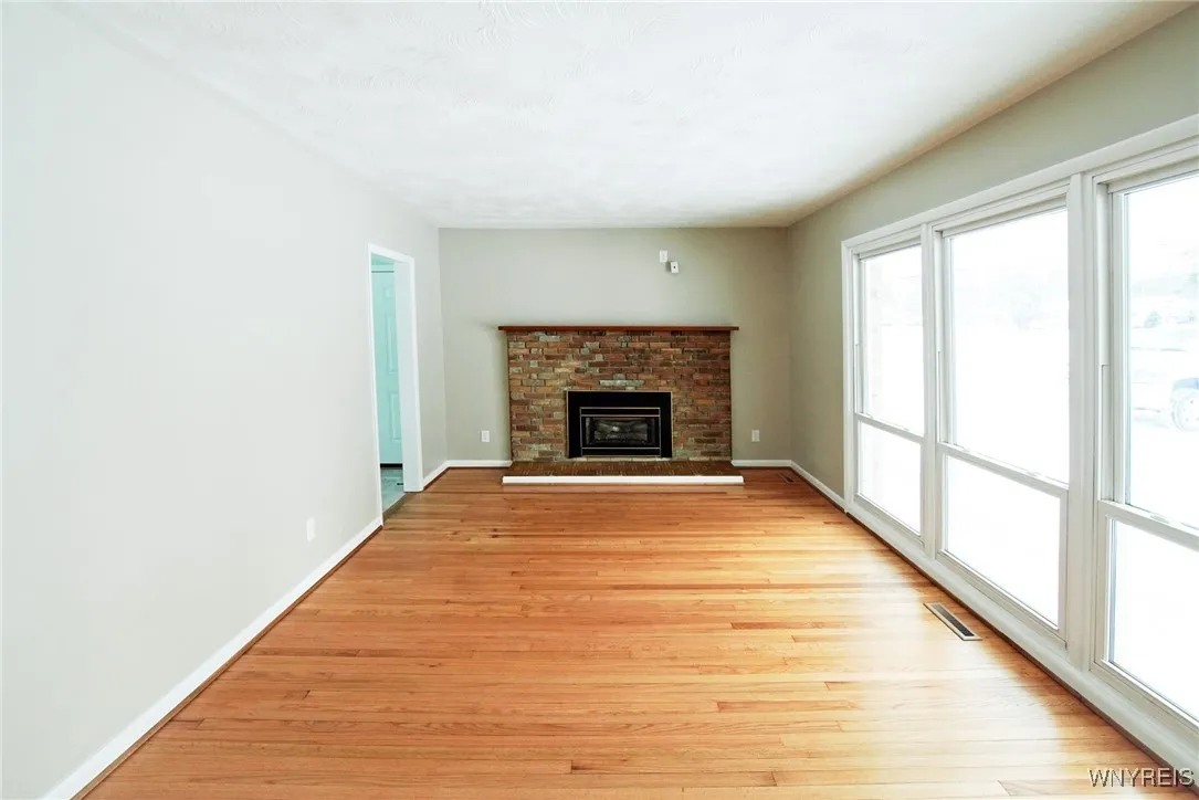 7408 Michael Road, Orchard Park, New York 14127, Orchard Park, New York 14127, 3 Bedrooms Bedrooms, 5 Rooms Rooms,1 BathroomBathrooms,Residential,Closed,7408 Michael Road, Orchard Park, New York 14127,0,B1589735