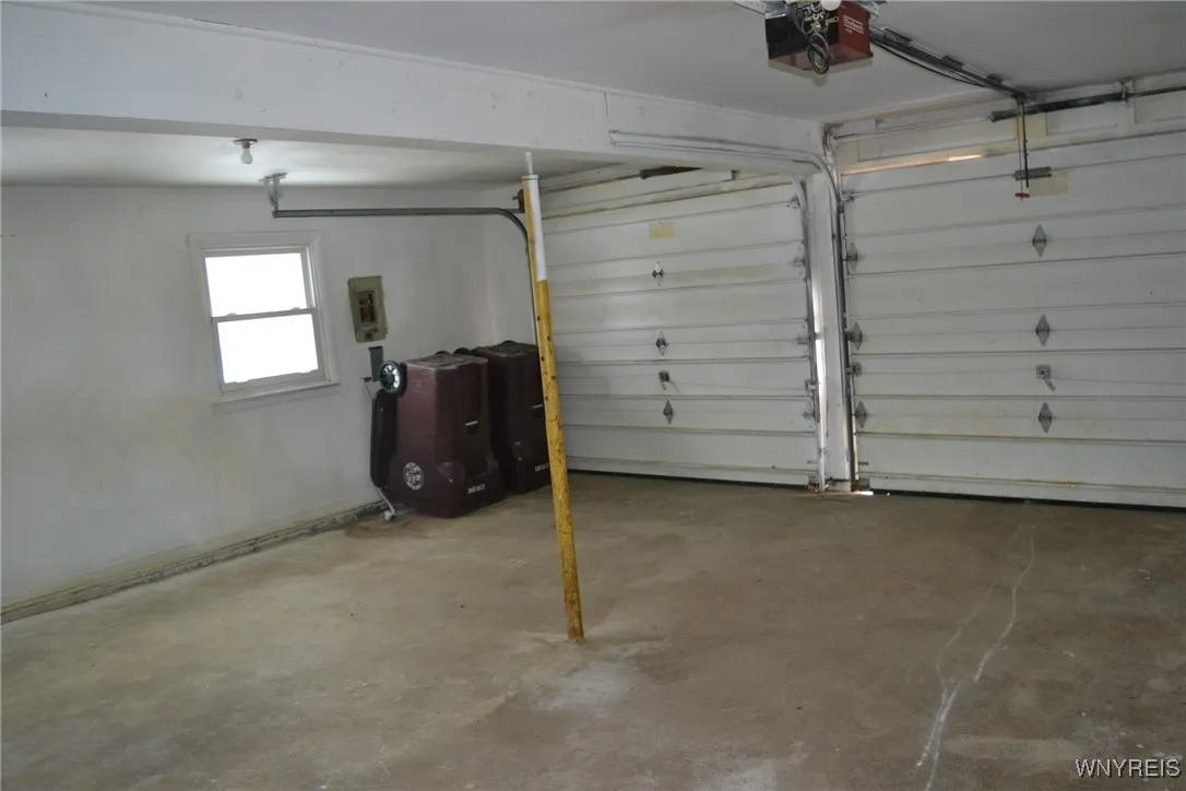 2021 Ferrier Road, Eden, New York 14057, Eden, New York 14057, 5 Bedrooms Bedrooms, 9 Rooms Rooms,3 BathroomsBathrooms,Residential,Closed,2021 Ferrier Road, Eden, New York 14057,B1589876