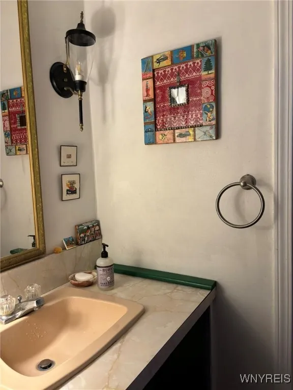 326 Sterling Avenue, Buffalo, New York 14216, Buffalo, New York 14216, 6 Bedrooms Bedrooms, ,2 BathroomsBathrooms,Residential,Closed,326 Sterling Avenue, Buffalo, New York 14216,0,B1589253