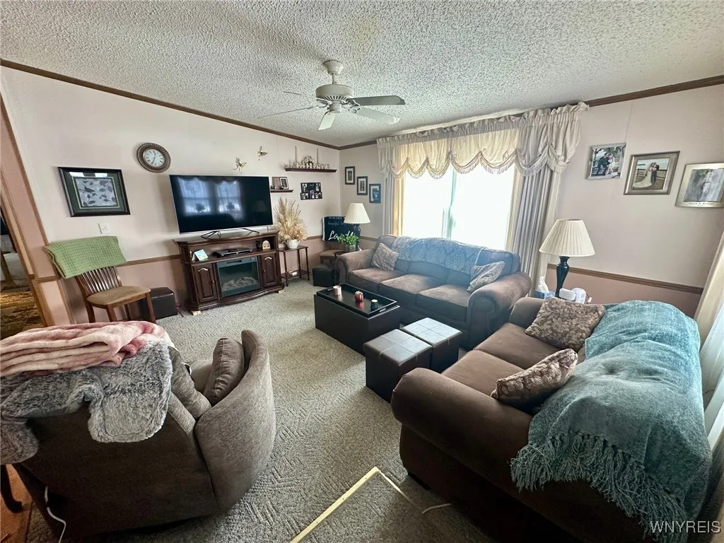 37 Juniper Lane, Cheektowaga, New York 14227, Cheektowaga, New York 14227, 3 Bedrooms Bedrooms, 7 Rooms Rooms,2 BathroomsBathrooms,Residential,Closed,37 Juniper Lane, Cheektowaga, New York 14227,0,B1590000