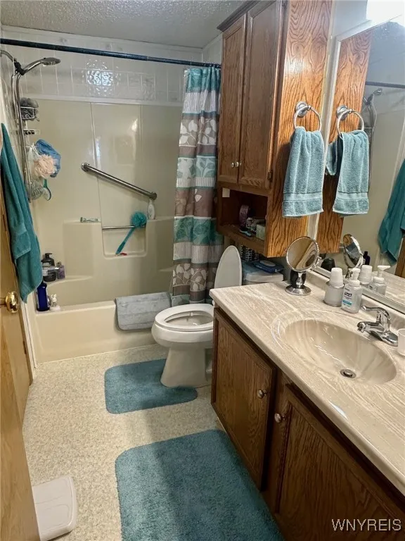 37 Juniper Lane, Cheektowaga, New York 14227, Cheektowaga, New York 14227, 3 Bedrooms Bedrooms, 7 Rooms Rooms,2 BathroomsBathrooms,Residential,Closed,37 Juniper Lane, Cheektowaga, New York 14227,0,B1590000
