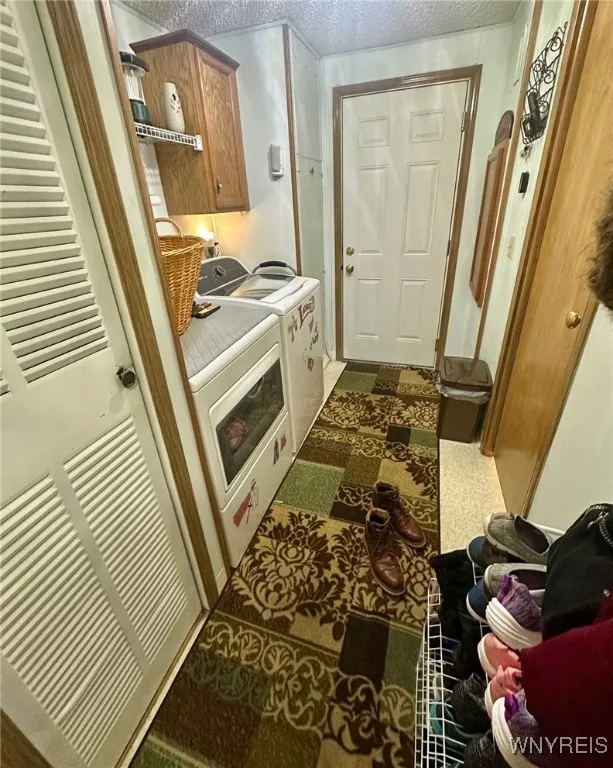 37 Juniper Lane, Cheektowaga, New York 14227, Cheektowaga, New York 14227, 3 Bedrooms Bedrooms, 7 Rooms Rooms,2 BathroomsBathrooms,Residential,Closed,37 Juniper Lane, Cheektowaga, New York 14227,0,B1590000