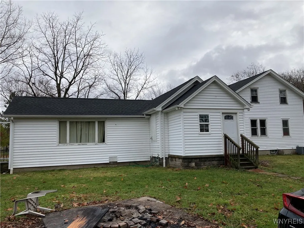 75 Schaefer Road, West Seneca, New York 14218, West Seneca, New York 14218, 4 Bedrooms Bedrooms, ,2 BathroomsBathrooms,Land,For Sale,75 Schaefer Road, West Seneca, New York 14218,B1584725