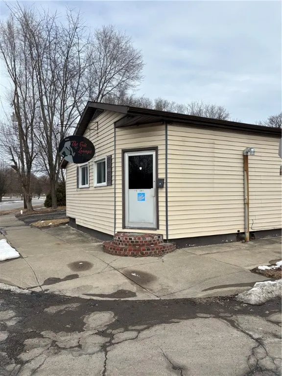 519 Erie Street, Elmira-city, New York 14904, Elmira City, New York 14904, ,Commercial Sale,For Sale,519 Erie Street, Elmira-city, New York 14904,R1590144