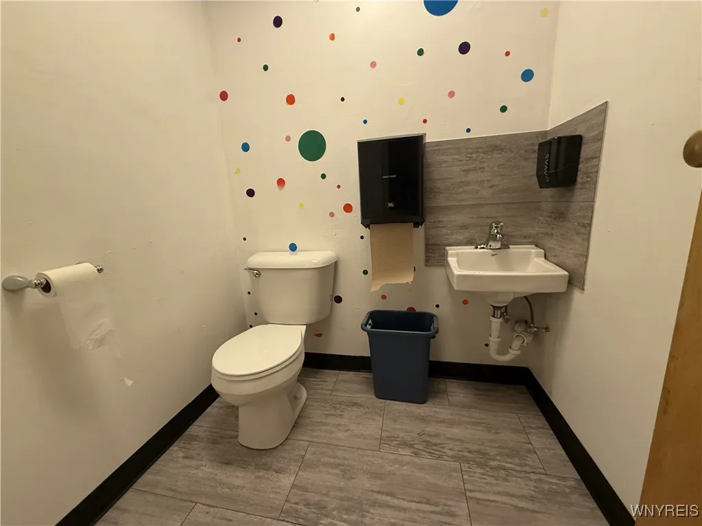 1475 Orchard Park Road, West Seneca, New York 1422, West Seneca, New York 14224, ,Commercial Lease,Closed,1475 Orchard Park Road, West Seneca, New York 1422,0,B1590199