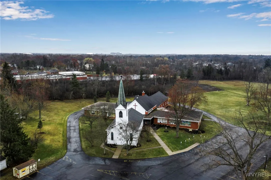 1475 Orchard Park Road, West Seneca, New York 1422, West Seneca, New York 14224, ,Commercial Lease,Closed,1475 Orchard Park Road, West Seneca, New York 1422,0,B1590199