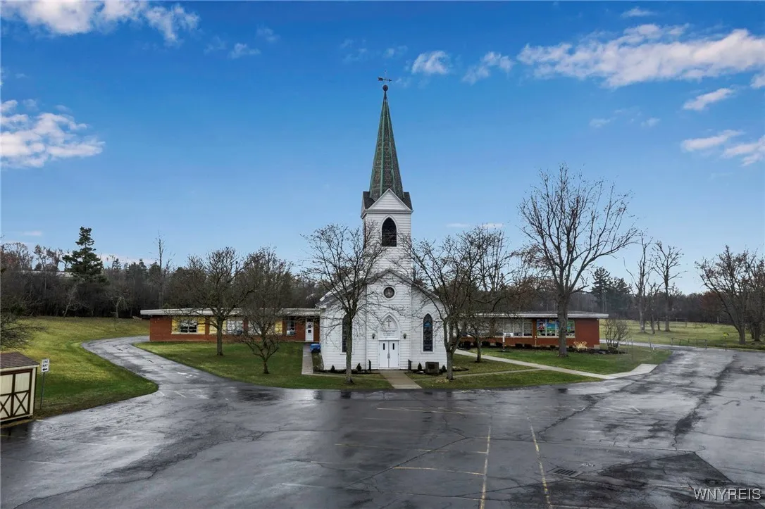 1475 Orchard Park Road, West Seneca, New York 1422, West Seneca, New York 14224, ,Commercial Lease,Closed,1475 Orchard Park Road, West Seneca, New York 1422,0,B1590199