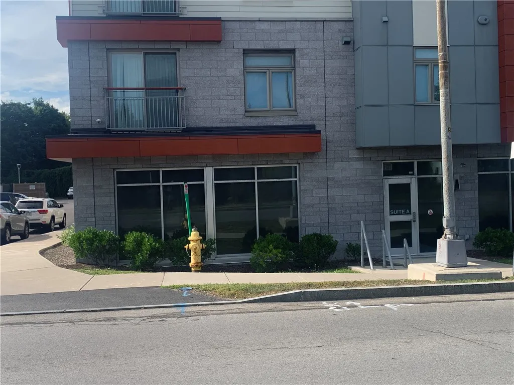 390 South Avenue, Rochester, New York 14620, Rochester, New York 14620, ,Commercial Lease,For Rent,390 South Avenue, Rochester, New York 14620,R1590333