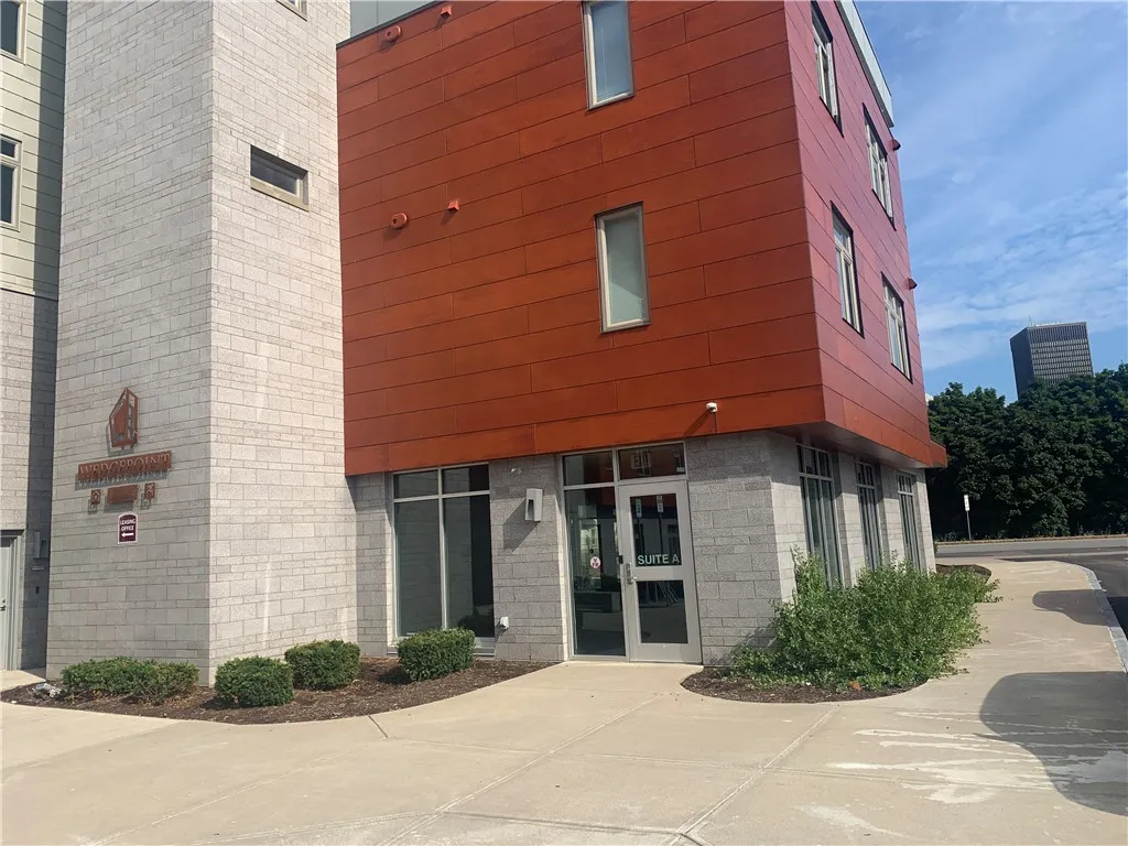 390 South Avenue, Rochester, New York 14620, Rochester, New York 14620, ,Commercial Lease,For Rent,390 South Avenue, Rochester, New York 14620,R1590333