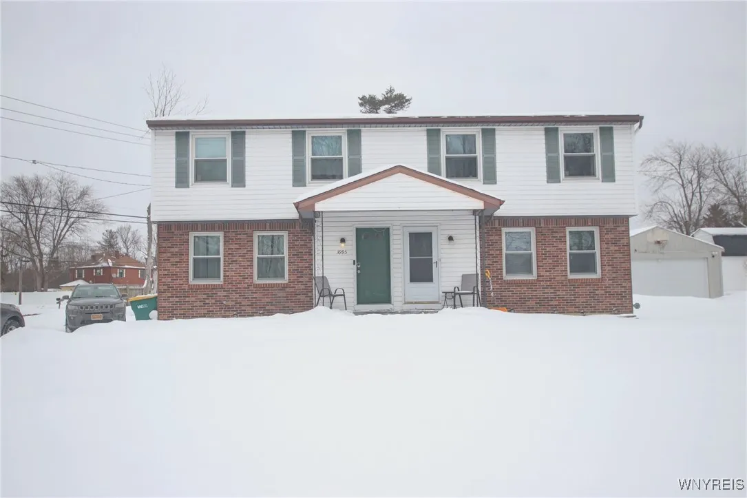 3995 Willowdale, Hamburg, New York 14219, Hamburg, New York 14219, 6 Bedrooms Bedrooms, ,2 BathroomsBathrooms,Residential,Closed,3995 Willowdale, Hamburg, New York 14219,0,B1589649