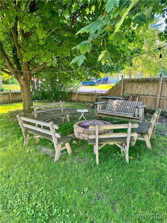 3995 Willowdale, Hamburg, New York 14219, Hamburg, New York 14219, 6 Bedrooms Bedrooms, ,2 BathroomsBathrooms,Residential,Closed,3995 Willowdale, Hamburg, New York 14219,0,B1589649