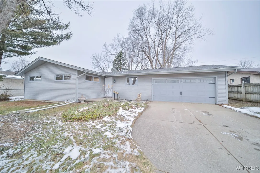 54 Barnett Drive, West Seneca, New York 14224, West Seneca, New York 14224, 3 Bedrooms Bedrooms, 7 Rooms Rooms,1 BathroomBathrooms,Residential,Closed,54 Barnett Drive, West Seneca, New York 14224,0,B1590389