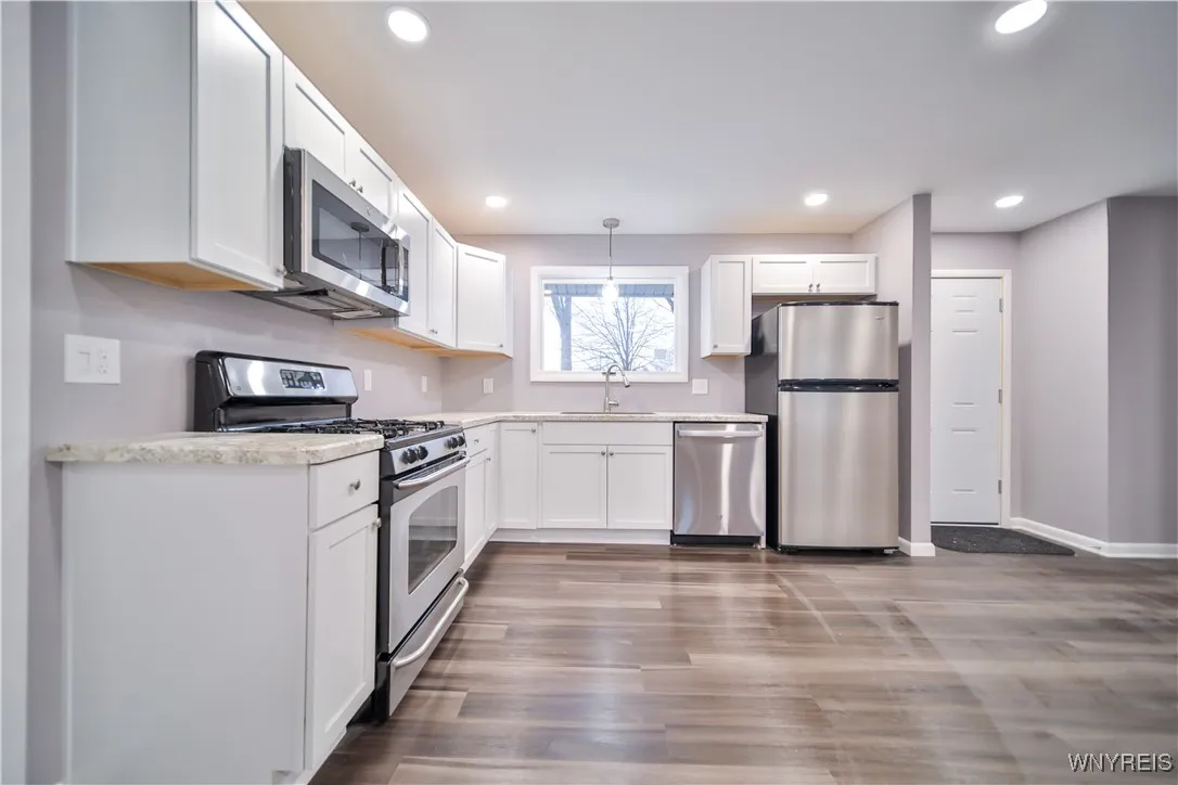 54 Barnett Drive, West Seneca, New York 14224, West Seneca, New York 14224, 3 Bedrooms Bedrooms, 7 Rooms Rooms,1 BathroomBathrooms,Residential,Closed,54 Barnett Drive, West Seneca, New York 14224,0,B1590389