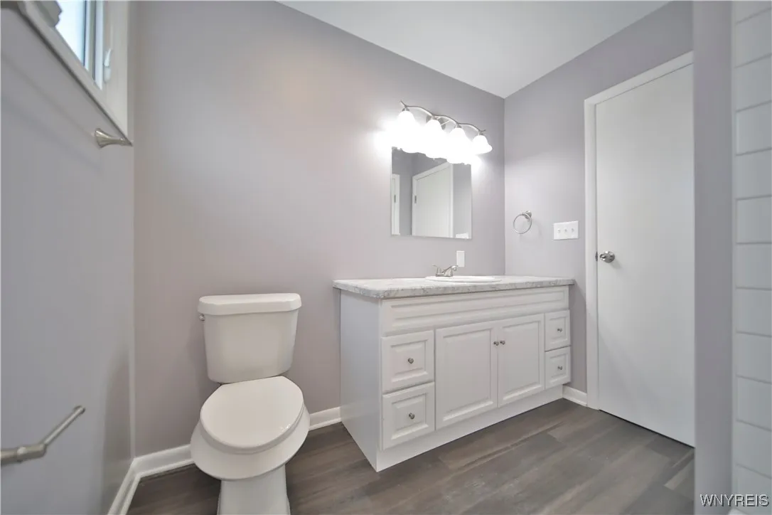 54 Barnett Drive, West Seneca, New York 14224, West Seneca, New York 14224, 3 Bedrooms Bedrooms, 7 Rooms Rooms,1 BathroomBathrooms,Residential,Closed,54 Barnett Drive, West Seneca, New York 14224,0,B1590389