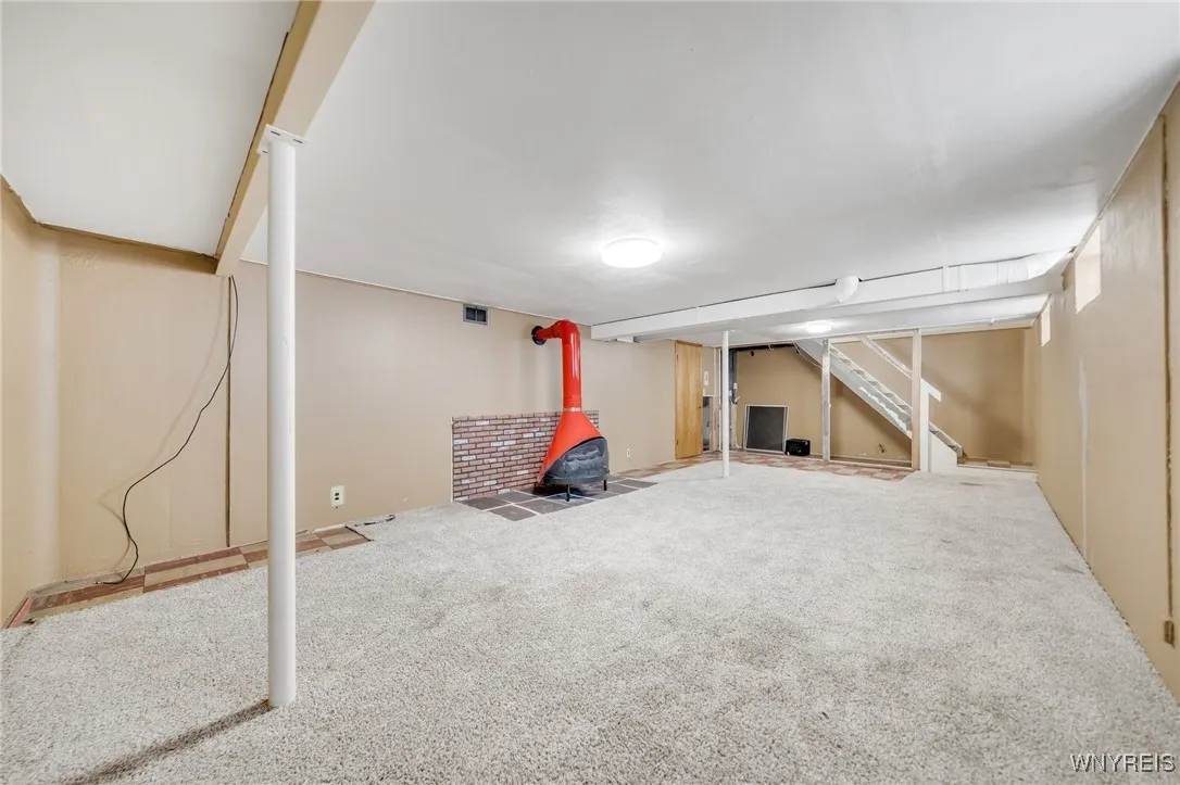 17 Alberta Drive, Amherst, New York 14226, Amherst, New York 14226, 3 Bedrooms Bedrooms, 7 Rooms Rooms,1 BathroomBathrooms,Residential,Closed,17 Alberta Drive, Amherst, New York 14226,0,B1590489