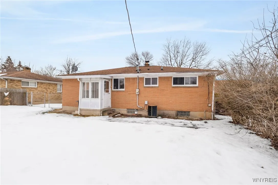 17 Alberta Drive, Amherst, New York 14226, Amherst, New York 14226, 3 Bedrooms Bedrooms, 7 Rooms Rooms,1 BathroomBathrooms,Residential,Closed,17 Alberta Drive, Amherst, New York 14226,0,B1590489