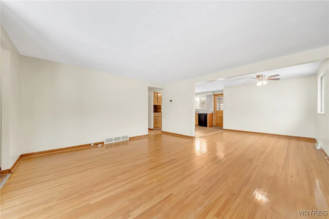 17 Alberta Drive, Amherst, New York 14226, Amherst, New York 14226, 3 Bedrooms Bedrooms, 7 Rooms Rooms,1 BathroomBathrooms,Residential,Closed,17 Alberta Drive, Amherst, New York 14226,0,B1590489