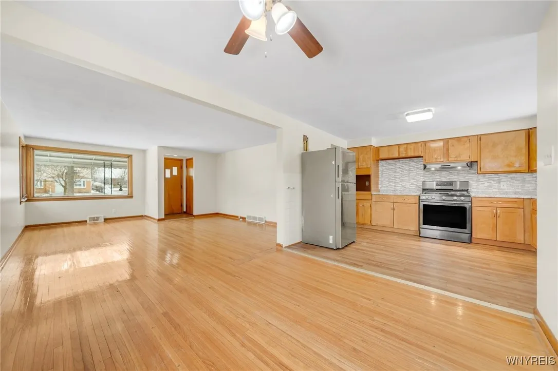17 Alberta Drive, Amherst, New York 14226, Amherst, New York 14226, 3 Bedrooms Bedrooms, 7 Rooms Rooms,1 BathroomBathrooms,Residential,Closed,17 Alberta Drive, Amherst, New York 14226,0,B1590489