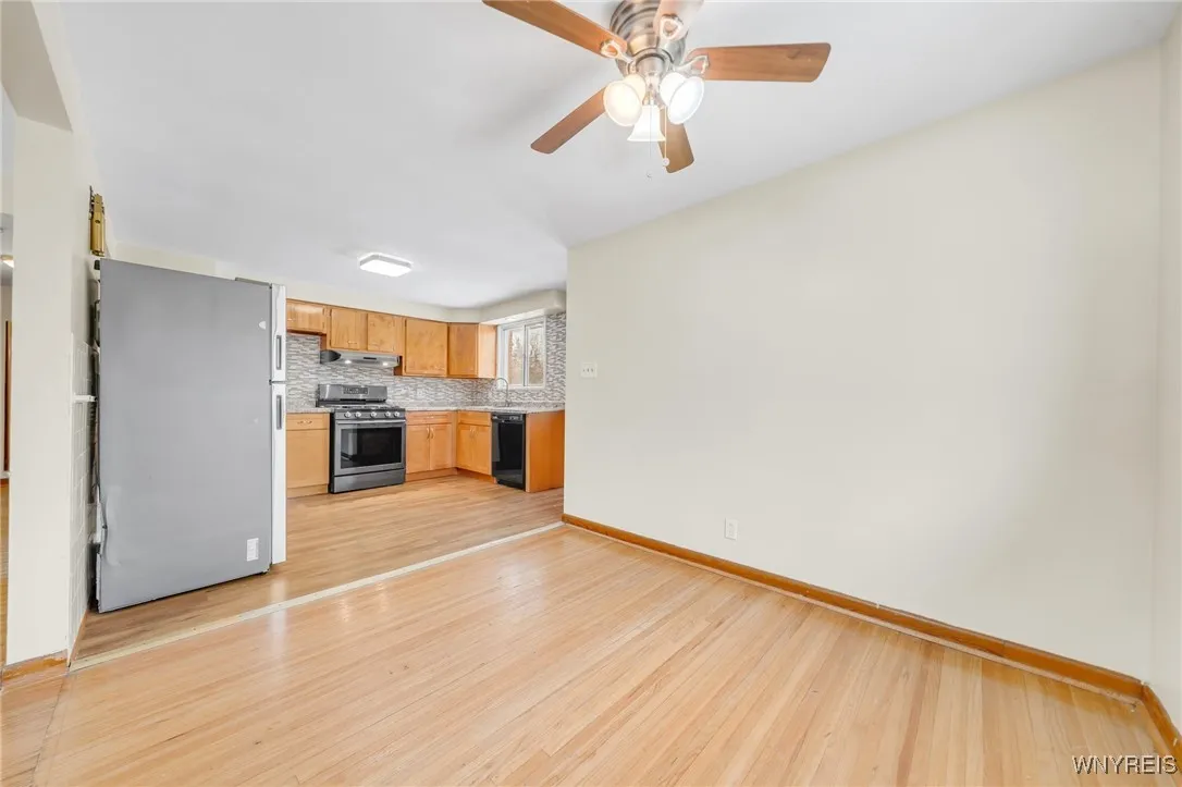 17 Alberta Drive, Amherst, New York 14226, Amherst, New York 14226, 3 Bedrooms Bedrooms, 7 Rooms Rooms,1 BathroomBathrooms,Residential,Closed,17 Alberta Drive, Amherst, New York 14226,0,B1590489