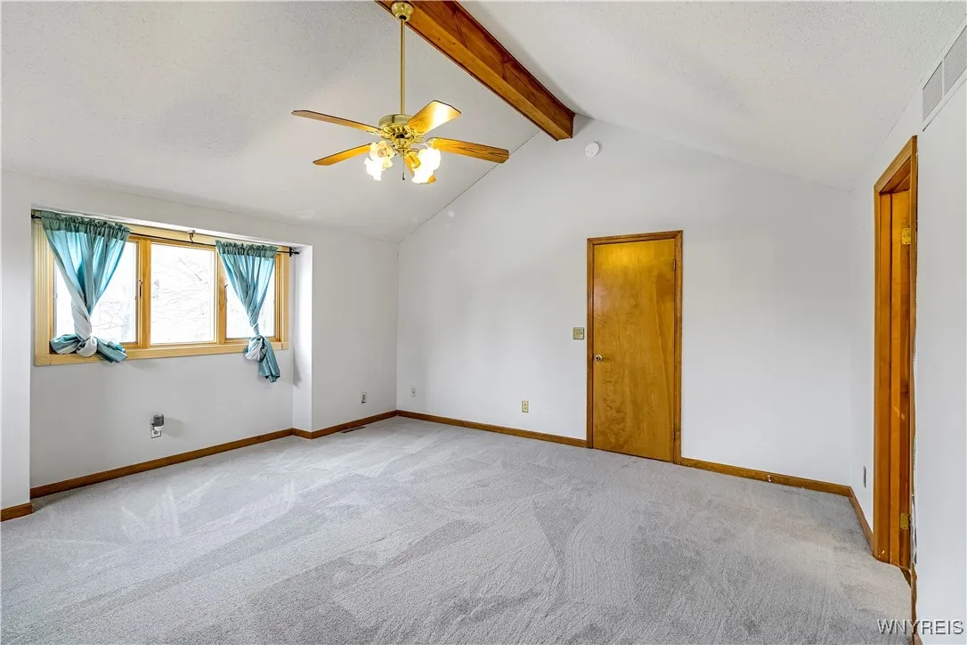 149 Shellridge Drive, Amherst, New York 14051, Amherst, New York 14051, 4 Bedrooms Bedrooms, 9 Rooms Rooms,2 BathroomsBathrooms,Residential,Closed,149 Shellridge Drive, Amherst, New York 14051,0,B1590513