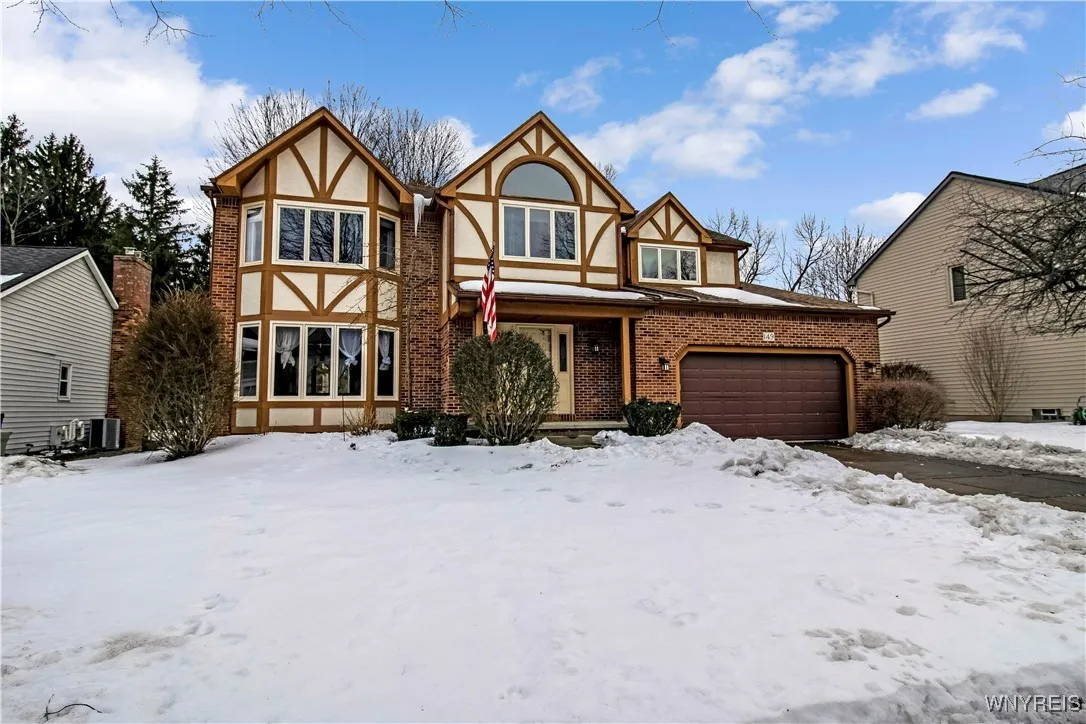 149 Shellridge Drive, Amherst, New York 14051, Amherst, New York 14051, 4 Bedrooms Bedrooms, 9 Rooms Rooms,2 BathroomsBathrooms,Residential,Closed,149 Shellridge Drive, Amherst, New York 14051,0,B1590513