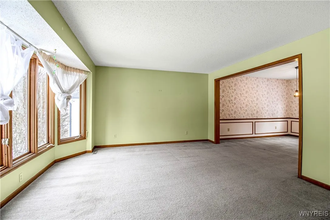 149 Shellridge Drive, Amherst, New York 14051, Amherst, New York 14051, 4 Bedrooms Bedrooms, 9 Rooms Rooms,2 BathroomsBathrooms,Residential,Closed,149 Shellridge Drive, Amherst, New York 14051,0,B1590513