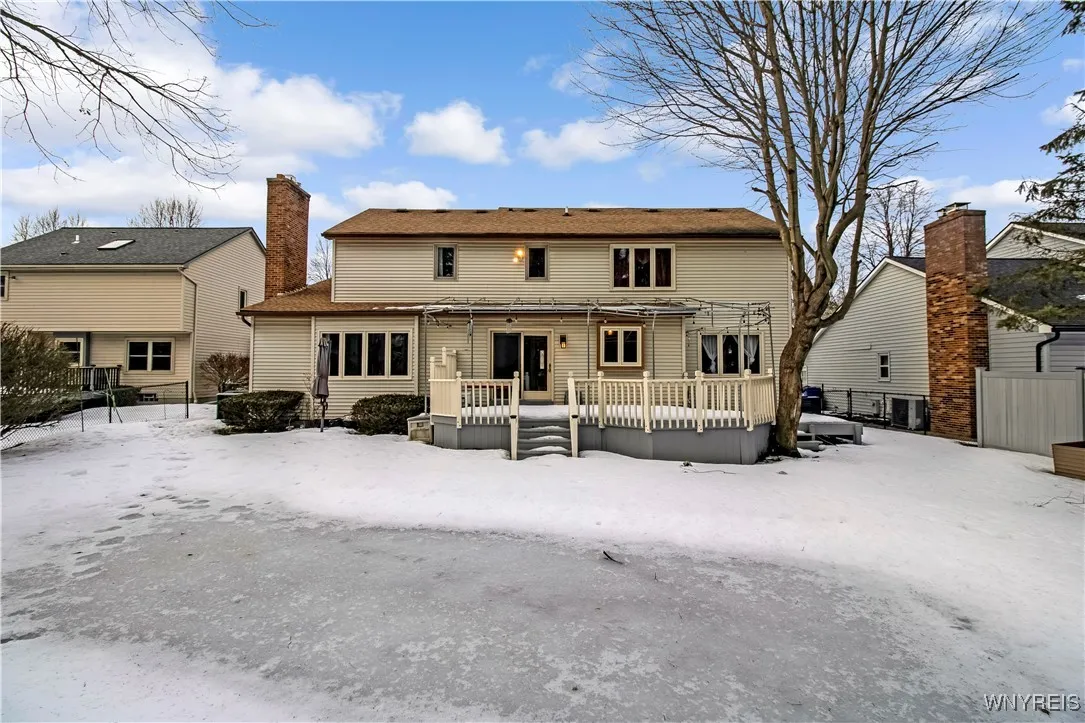 149 Shellridge Drive, Amherst, New York 14051, Amherst, New York 14051, 4 Bedrooms Bedrooms, 9 Rooms Rooms,2 BathroomsBathrooms,Residential,Closed,149 Shellridge Drive, Amherst, New York 14051,0,B1590513