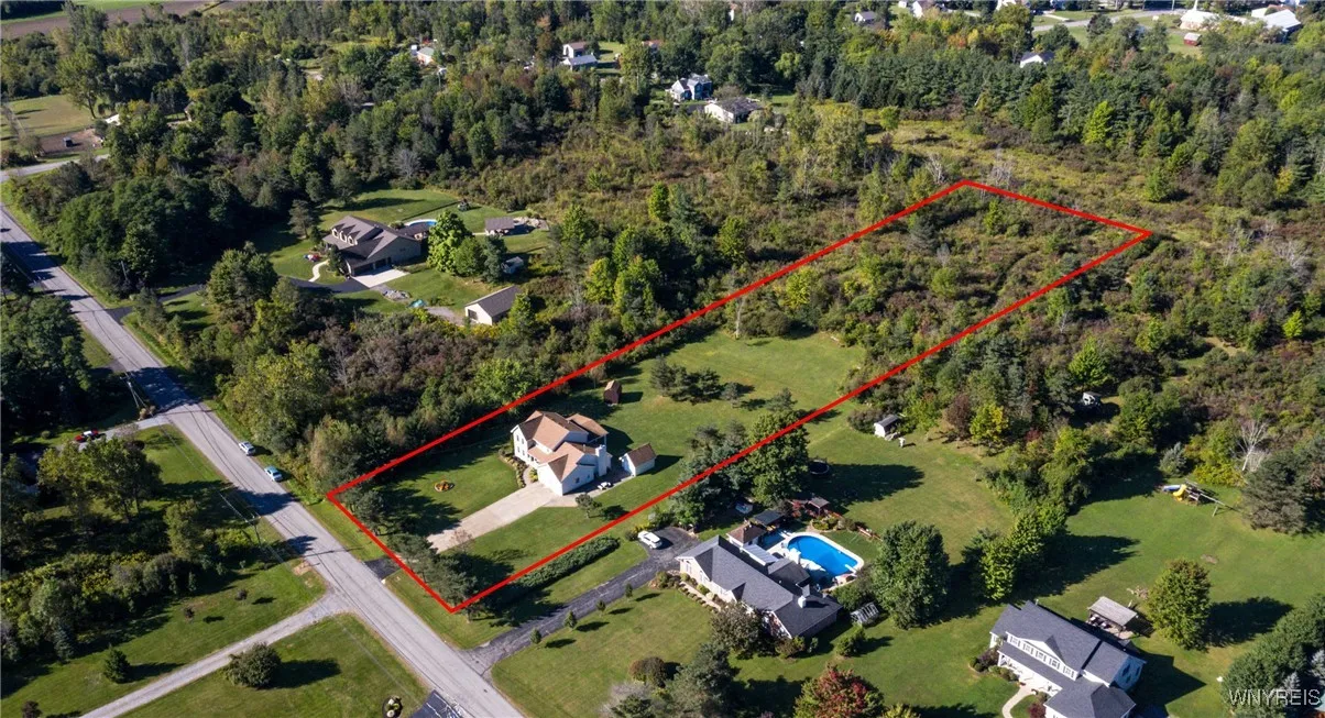 Aerial view 2.5 acres