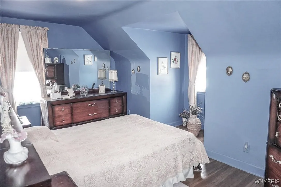 211 Northwood Drive, Tonawanda-town, New York 1422, Tonawanda, New York 14223, 3 Bedrooms Bedrooms, 8 Rooms Rooms,1 BathroomBathrooms,Residential,Closed,211 Northwood Drive, Tonawanda-town, New York 1422,0,B1589540