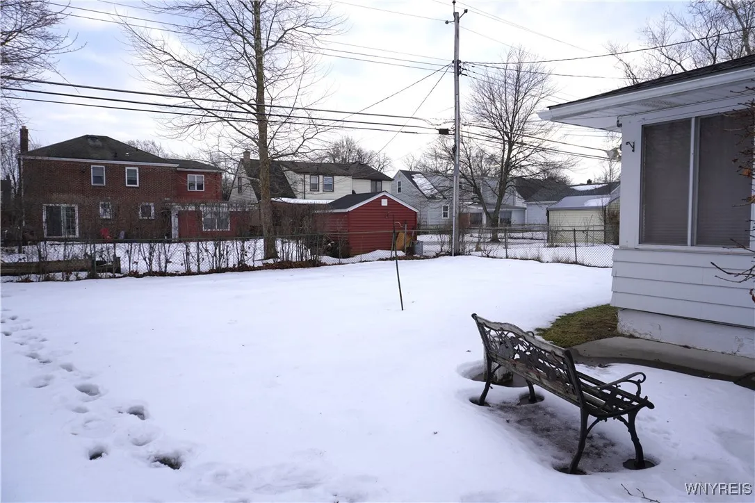 211 Northwood Drive, Tonawanda-town, New York 1422, Tonawanda, New York 14223, 3 Bedrooms Bedrooms, 8 Rooms Rooms,1 BathroomBathrooms,Residential,Closed,211 Northwood Drive, Tonawanda-town, New York 1422,0,B1589540
