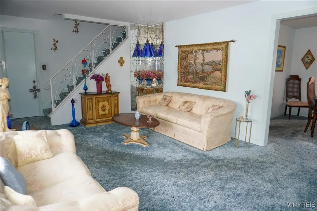 211 Northwood Drive, Tonawanda-town, New York 1422, Tonawanda, New York 14223, 3 Bedrooms Bedrooms, 8 Rooms Rooms,1 BathroomBathrooms,Residential,Closed,211 Northwood Drive, Tonawanda-town, New York 1422,0,B1589540