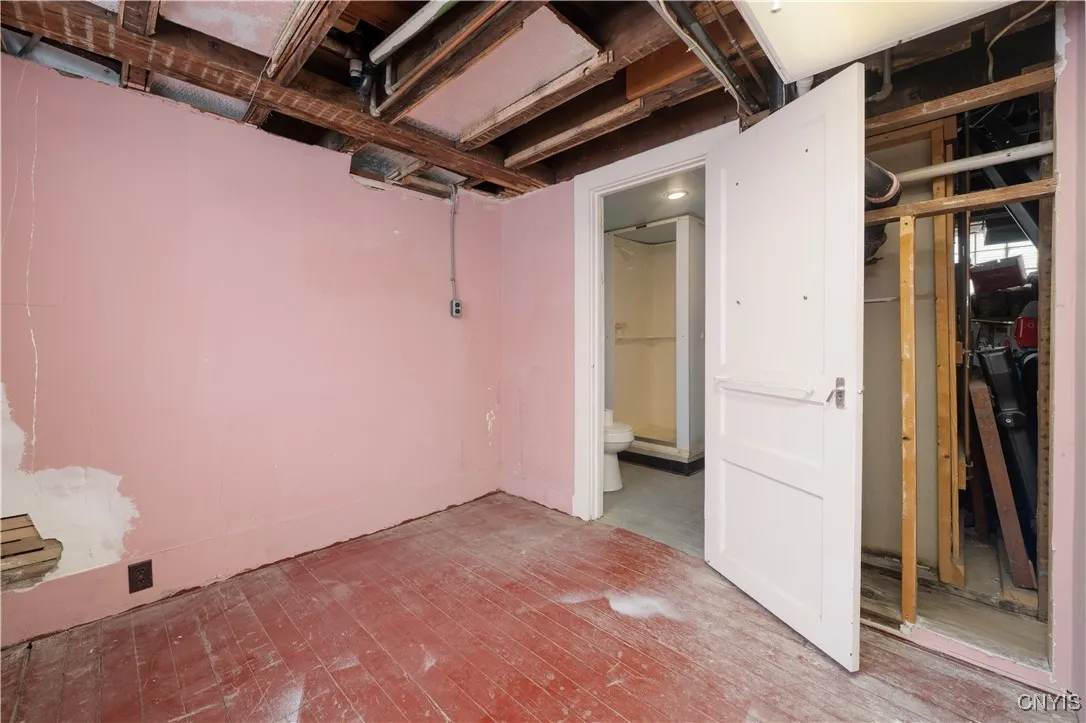 216 Vann Street, Syracuse, New York 13206, Syracuse, New York 13206, 3 Bedrooms Bedrooms, 7 Rooms Rooms,2 BathroomsBathrooms,Residential,Closed,216 Vann Street, Syracuse, New York 13206,0,S1590442