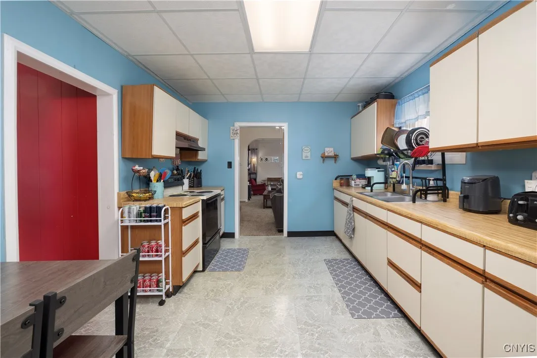 216 Vann Street, Syracuse, New York 13206, Syracuse, New York 13206, 3 Bedrooms Bedrooms, 7 Rooms Rooms,2 BathroomsBathrooms,Residential,Closed,216 Vann Street, Syracuse, New York 13206,0,S1590442