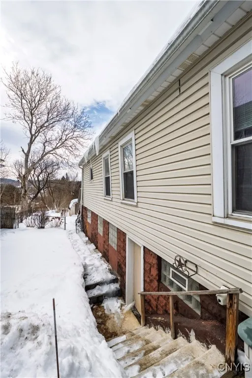 216 Vann Street, Syracuse, New York 13206, Syracuse, New York 13206, 3 Bedrooms Bedrooms, 7 Rooms Rooms,2 BathroomsBathrooms,Residential,Closed,216 Vann Street, Syracuse, New York 13206,0,S1590442