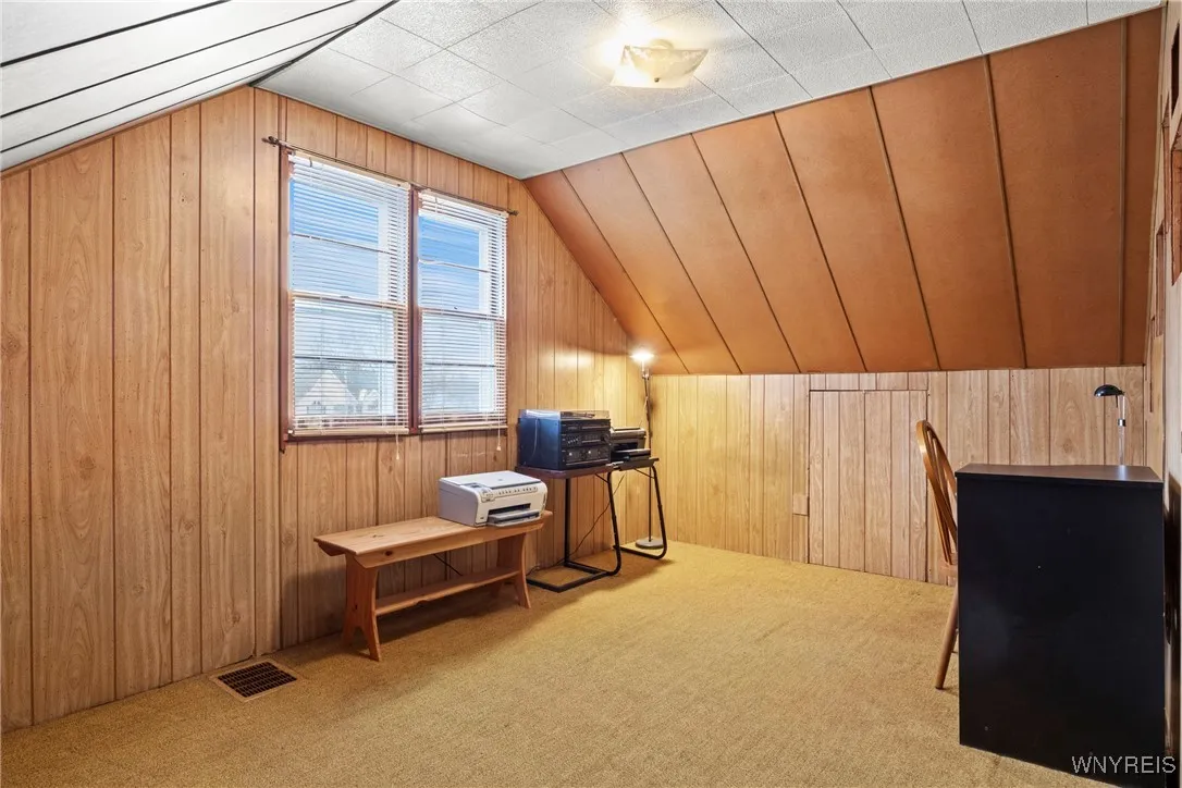 19 Manser Drive, Amherst, New York 14226, Amherst, New York 14226, 4 Bedrooms Bedrooms, 6 Rooms Rooms,1 BathroomBathrooms,Residential,Closed,19 Manser Drive, Amherst, New York 14226,0,B1590347