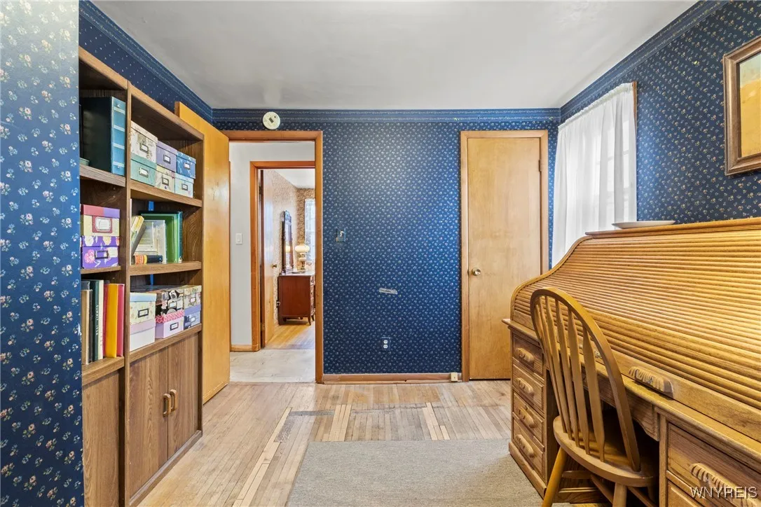 19 Manser Drive, Amherst, New York 14226, Amherst, New York 14226, 4 Bedrooms Bedrooms, 6 Rooms Rooms,1 BathroomBathrooms,Residential,Closed,19 Manser Drive, Amherst, New York 14226,0,B1590347