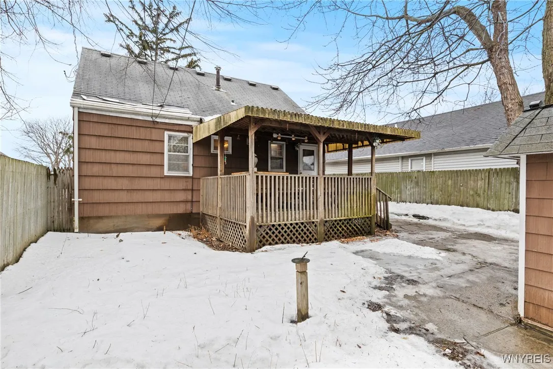 19 Manser Drive, Amherst, New York 14226, Amherst, New York 14226, 4 Bedrooms Bedrooms, 6 Rooms Rooms,1 BathroomBathrooms,Residential,Closed,19 Manser Drive, Amherst, New York 14226,0,B1590347