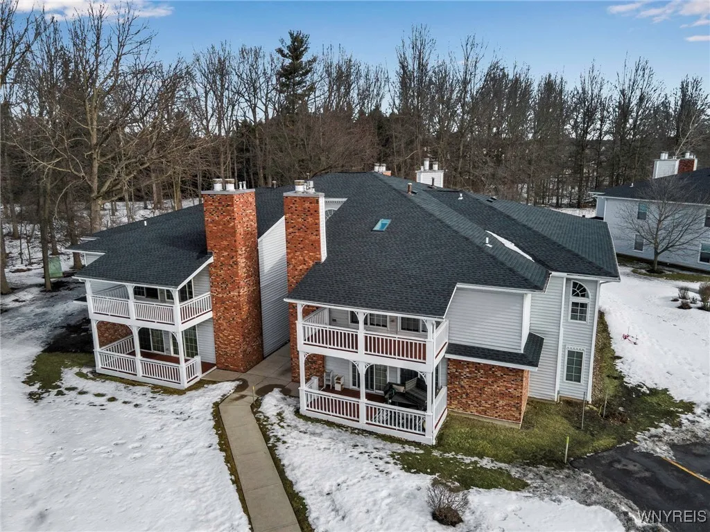 1075 Youngs Road F, Amherst, New York 14221, Amherst, New York 14221, 2 Bedrooms Bedrooms, 6 Rooms Rooms,2 BathroomsBathrooms,Residential,Closed,1075 Youngs Road F, Amherst, New York 14221,0,B1590237