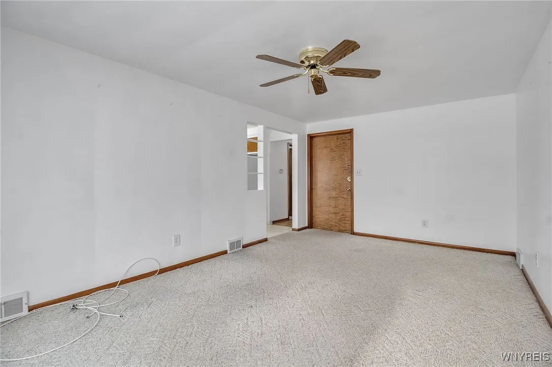76 South Union Road, Amherst, New York 14221, Amherst, New York 14221, 6 Bedrooms Bedrooms, ,2 BathroomsBathrooms,Residential,Closed,76 South Union Road, Amherst, New York 14221,0,B1590699
