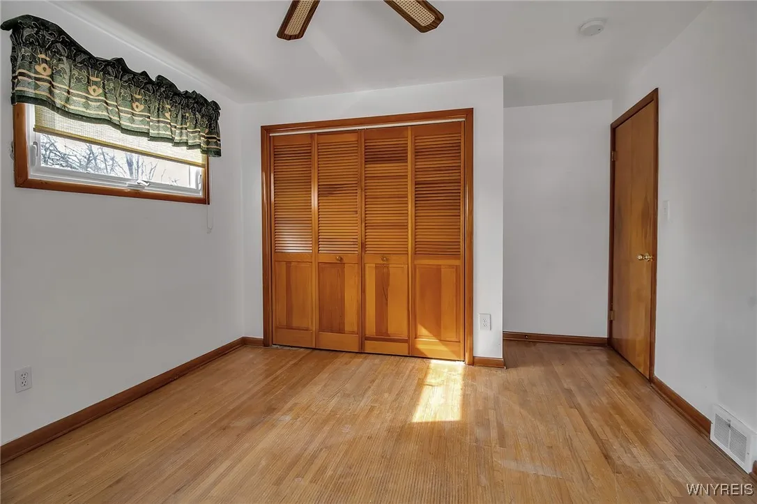 76 South Union Road, Amherst, New York 14221, Amherst, New York 14221, 6 Bedrooms Bedrooms, ,2 BathroomsBathrooms,Residential,Closed,76 South Union Road, Amherst, New York 14221,0,B1590699