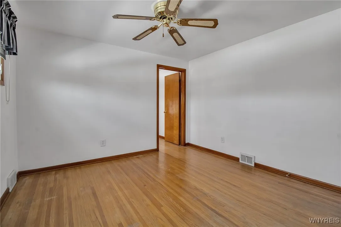 76 South Union Road, Amherst, New York 14221, Amherst, New York 14221, 6 Bedrooms Bedrooms, ,2 BathroomsBathrooms,Residential,Closed,76 South Union Road, Amherst, New York 14221,0,B1590699