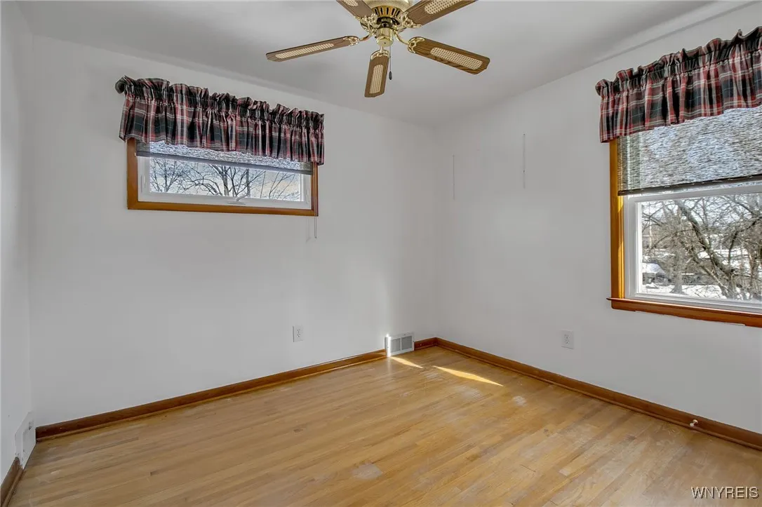 76 South Union Road, Amherst, New York 14221, Amherst, New York 14221, 6 Bedrooms Bedrooms, ,2 BathroomsBathrooms,Residential,Closed,76 South Union Road, Amherst, New York 14221,0,B1590699