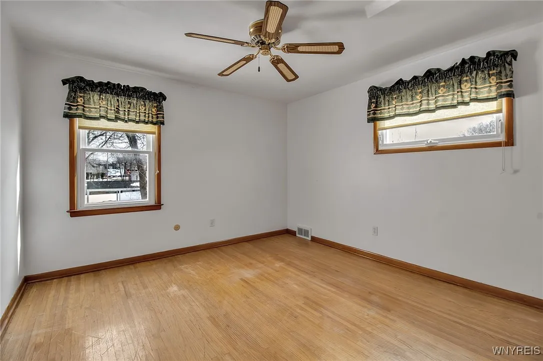 76 South Union Road, Amherst, New York 14221, Amherst, New York 14221, 6 Bedrooms Bedrooms, ,2 BathroomsBathrooms,Residential,Closed,76 South Union Road, Amherst, New York 14221,0,B1590699
