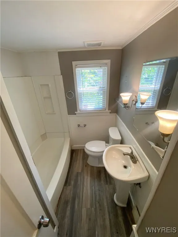 65 Southgate Road, Cheektowaga, New York 14215, Cheektowaga, New York 14215, 3 Bedrooms Bedrooms, 6 Rooms Rooms,1 BathroomBathrooms,Residential,Closed,65 Southgate Road, Cheektowaga, New York 14215,0,B1590794
