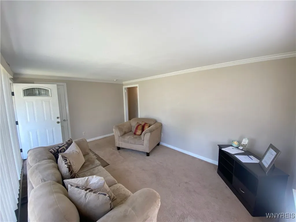 65 Southgate Road, Cheektowaga, New York 14215, Cheektowaga, New York 14215, 3 Bedrooms Bedrooms, 6 Rooms Rooms,1 BathroomBathrooms,Residential,Closed,65 Southgate Road, Cheektowaga, New York 14215,0,B1590794
