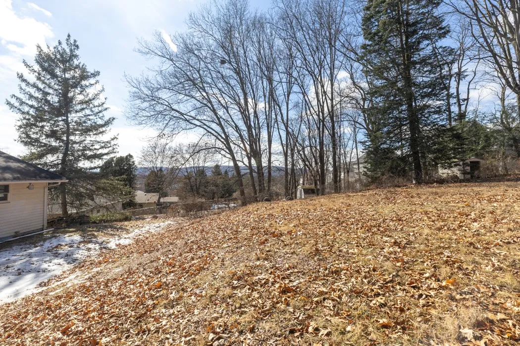 109 North Bradley Court South, Horseheads, New Yor, Horseheads, New York 14845, 3 Bedrooms Bedrooms, 7 Rooms Rooms,1 BathroomBathrooms,Residential,Closed,109 North Bradley Court South, Horseheads, New Yor,0,R1590545