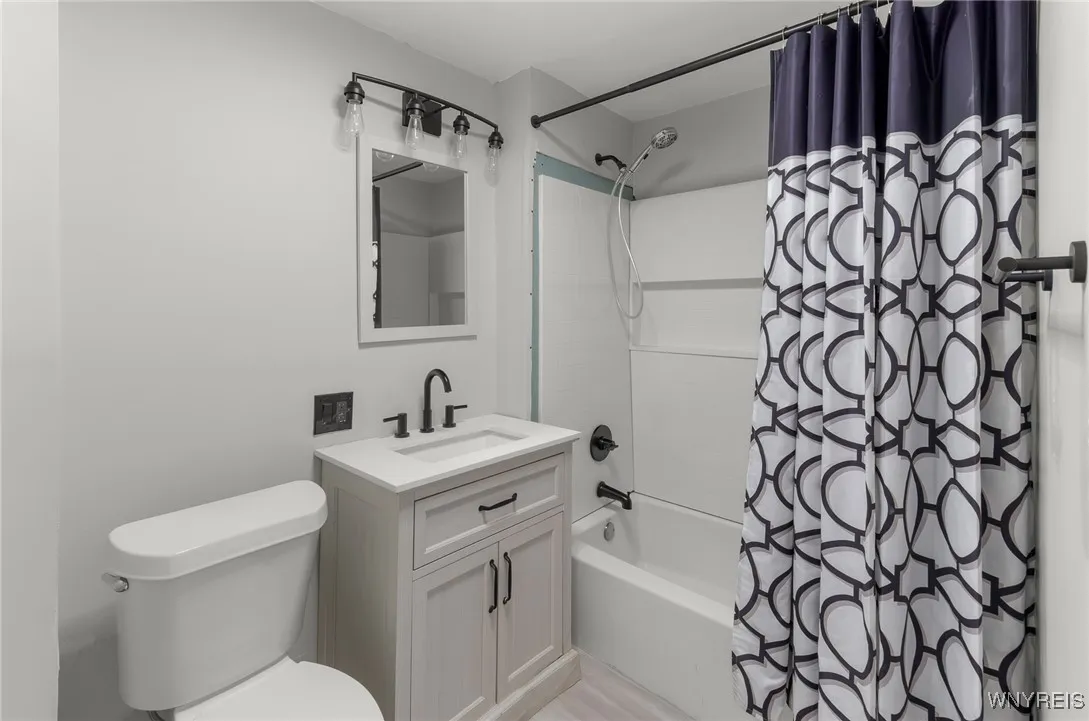 116 Ledger Street, Buffalo, New York 14216, Buffalo, New York 14216, 3 Bedrooms Bedrooms, 7 Rooms Rooms,1 BathroomBathrooms,Residential,Closed,116 Ledger Street, Buffalo, New York 14216,0,B1589895
